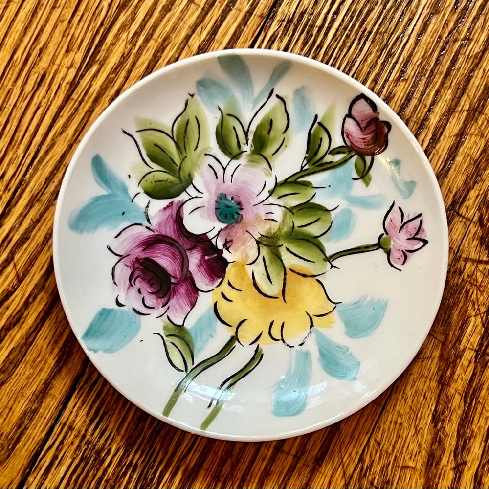 Small Vintage Hand Painted Floral Dish / Plate / Saucer / Trinket Dish 4”